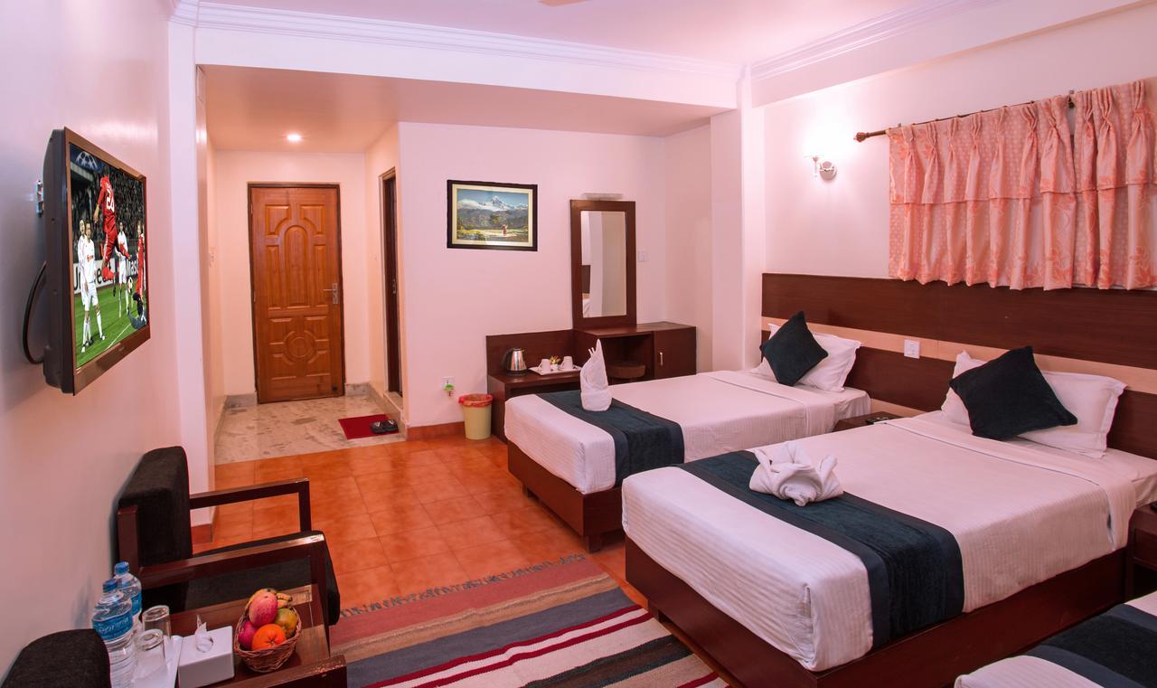 Hotel Spring โพคารา ภายนอก รูปภาพ