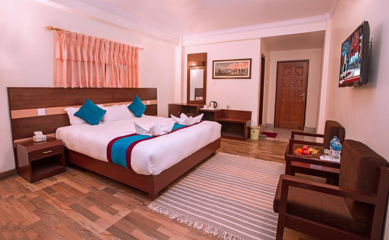 Hotel Spring โพคารา ภายนอก รูปภาพ